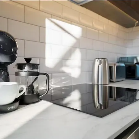 Super Elegant Carlos Apartment *