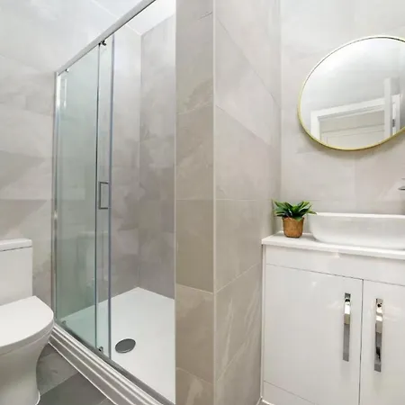 Super Elegant Carlos Apartment